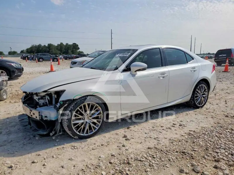 2015 Lexus IS фото