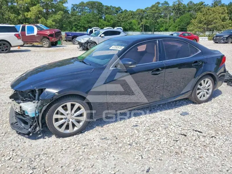 2015 Lexus IS фото