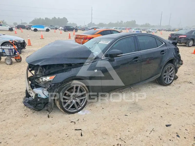 2015 Lexus IS фото