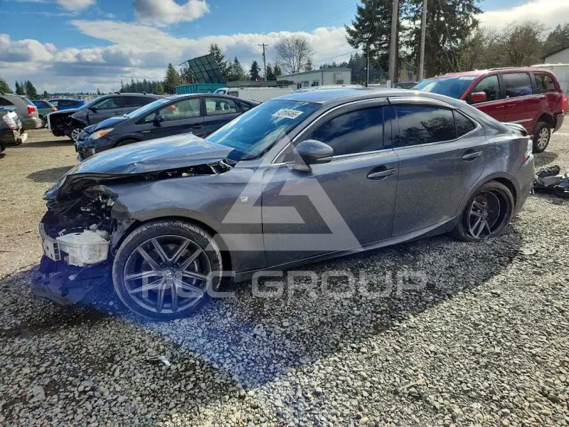 2015 Lexus IS фото