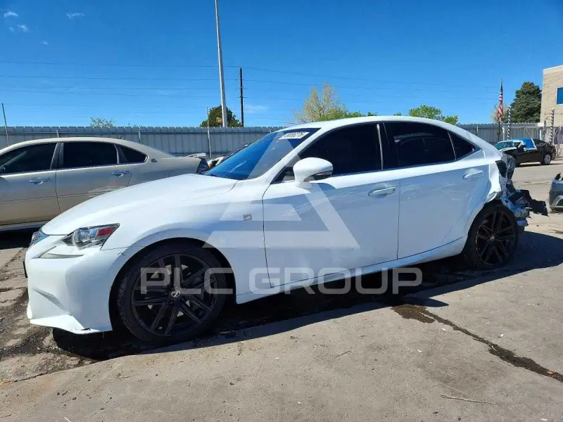 2015 Lexus IS фото