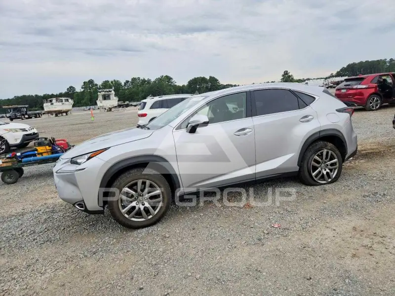 2015 Lexus NX фото