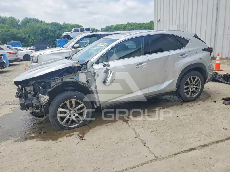 2015 Lexus NX фото