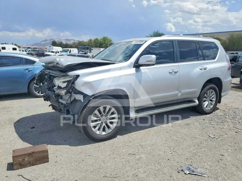 2015 Lexus GX photo