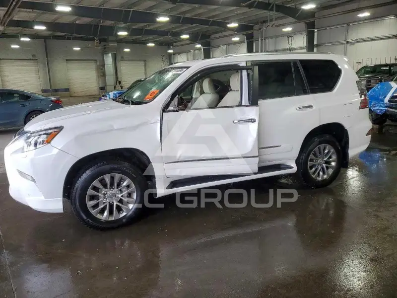 2015 Lexus GX photo