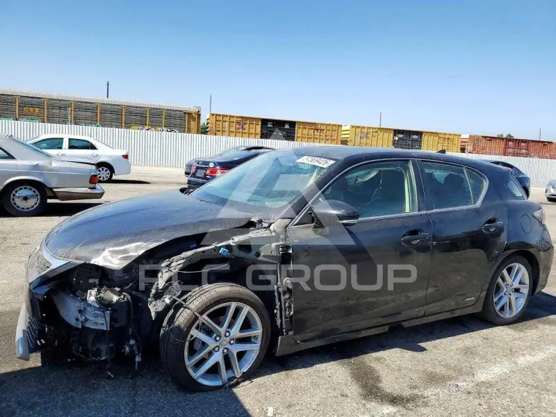 2015 Lexus CT200 фото