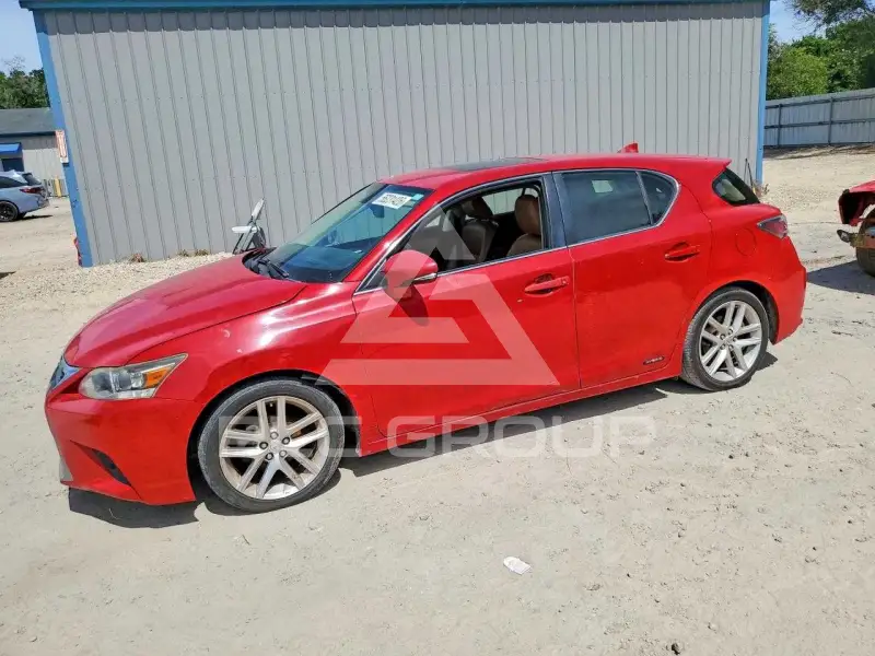 2015 Lexus CT200 photo