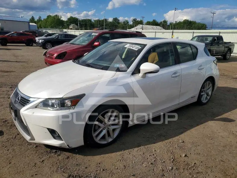 2015 Lexus CT200 фото
