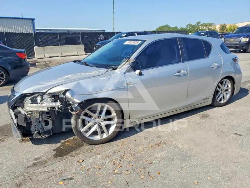 2015 Lexus CT200 фото