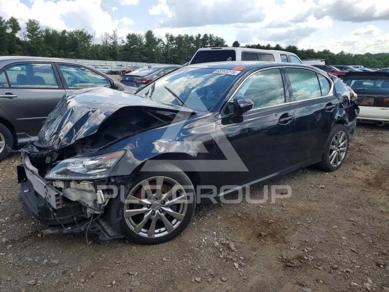 2015 Lexus GS350 photo