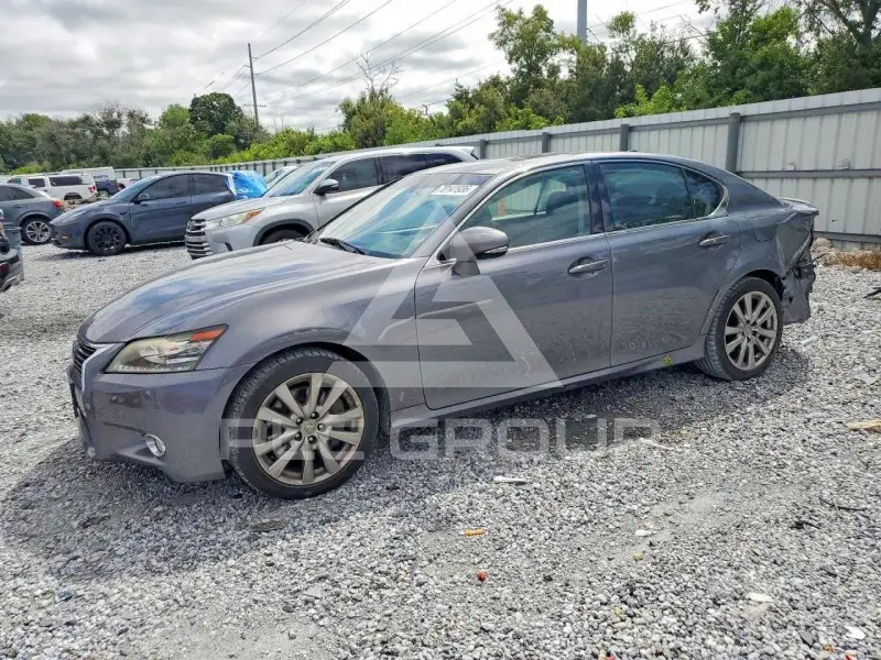 2015 Lexus GS350 photo