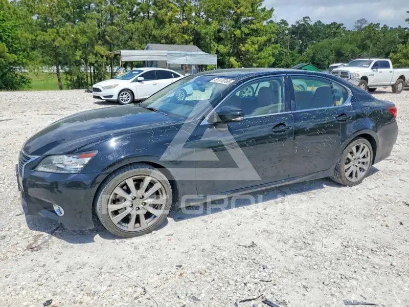 2015 Lexus GS350 photo