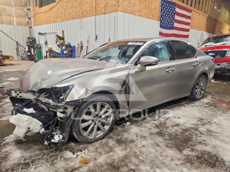 2015 Lexus GS350 photo
