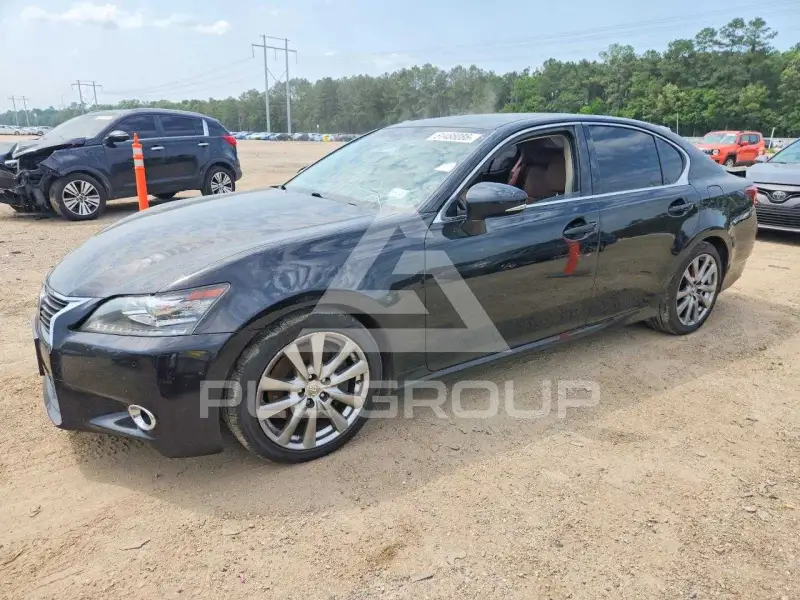 2015 Lexus GS350 photo