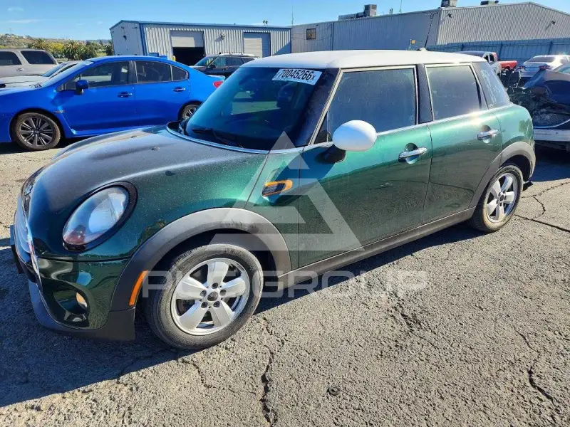 2015 Mini COOPER фото