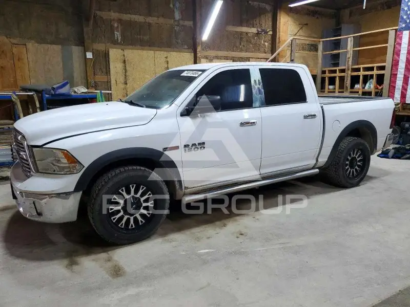 2015 RAM 1500 фото