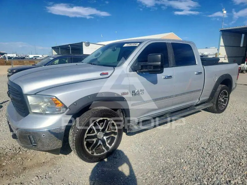 2015 RAM 1500 фото