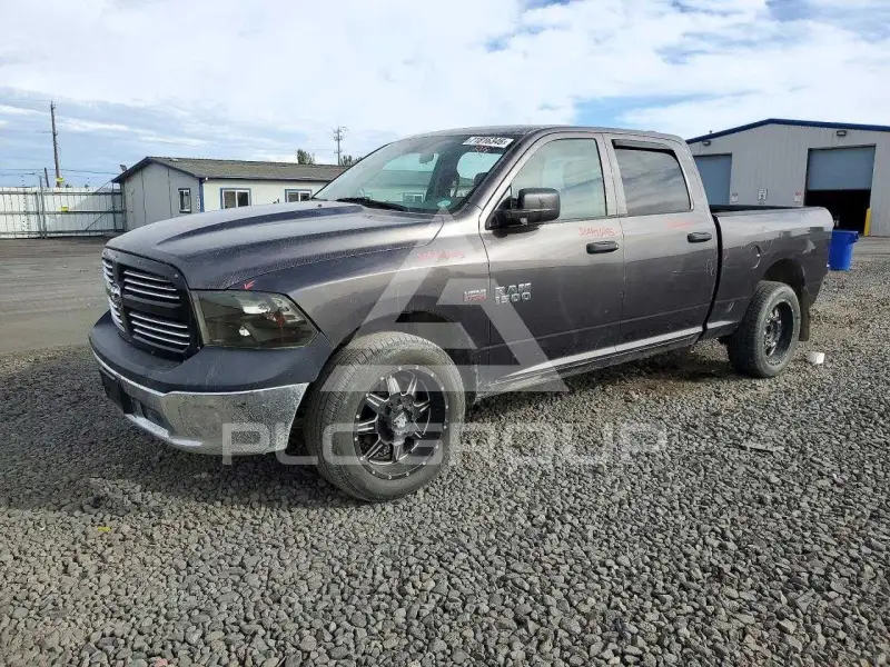 2015 RAM 1500 фото
