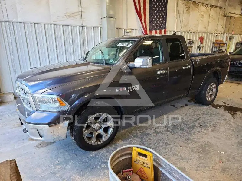 2015 RAM 1500 photo