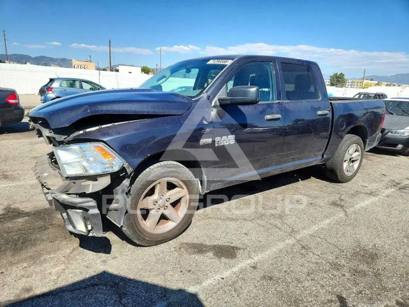 2015 RAM 1500 фото