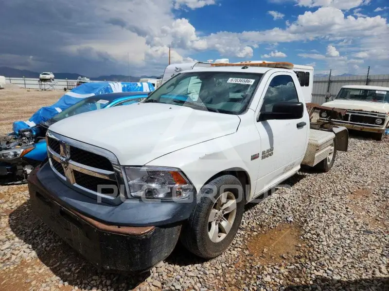 2015 RAM 1500 фото