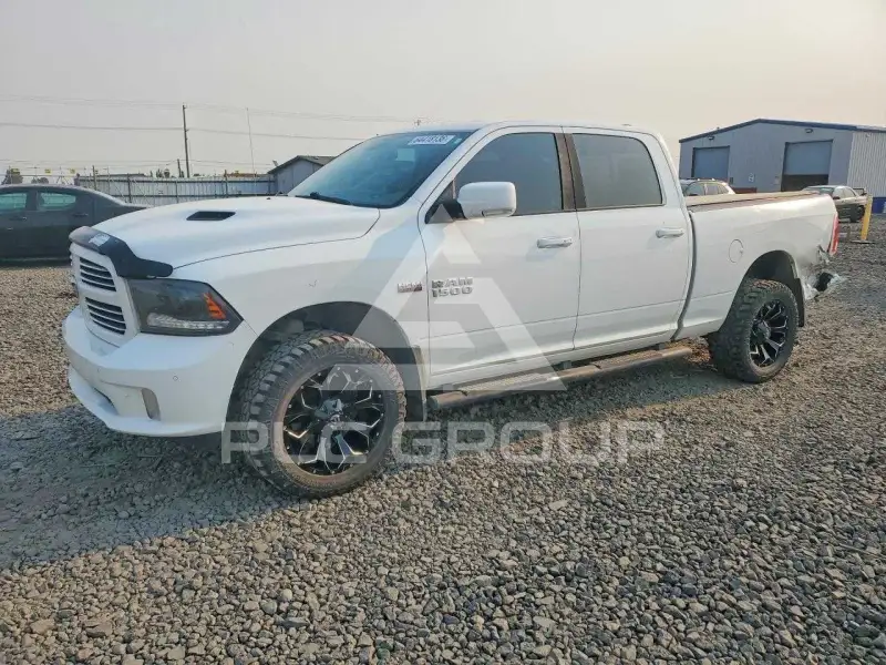 2015 RAM 1500 фото