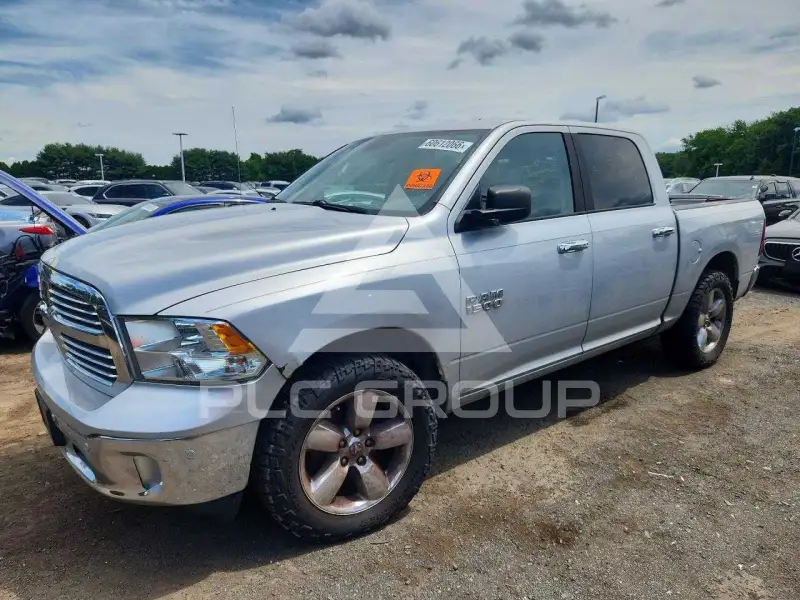 2015 RAM 1500 фото