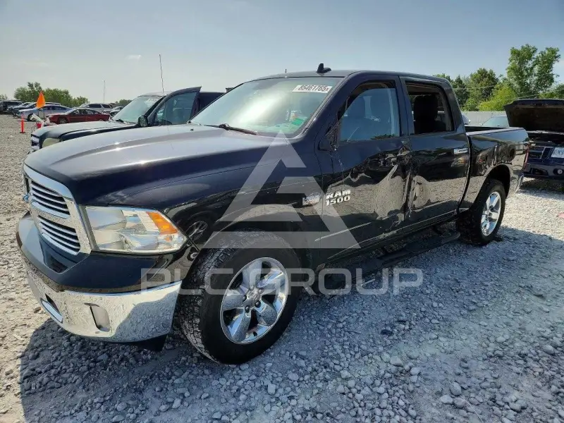 2015 RAM 1500 фото