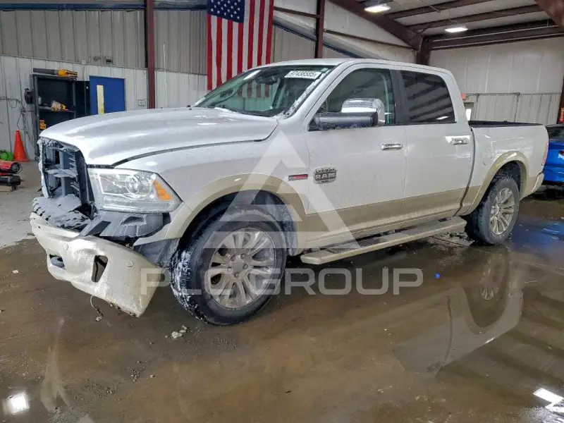 2015 RAM 1500 фото