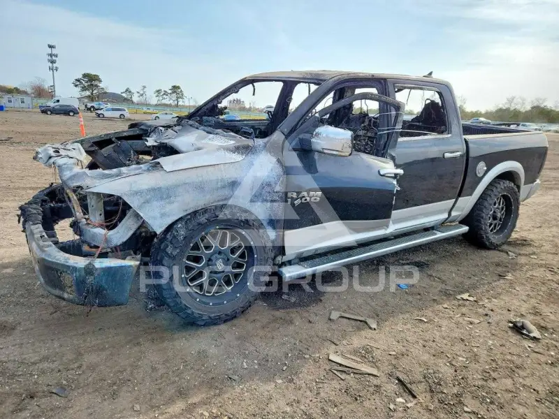 2015 RAM 1500 фото