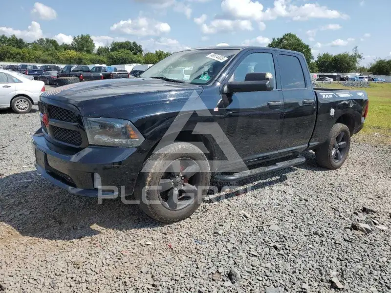 2015 RAM 1500 photo