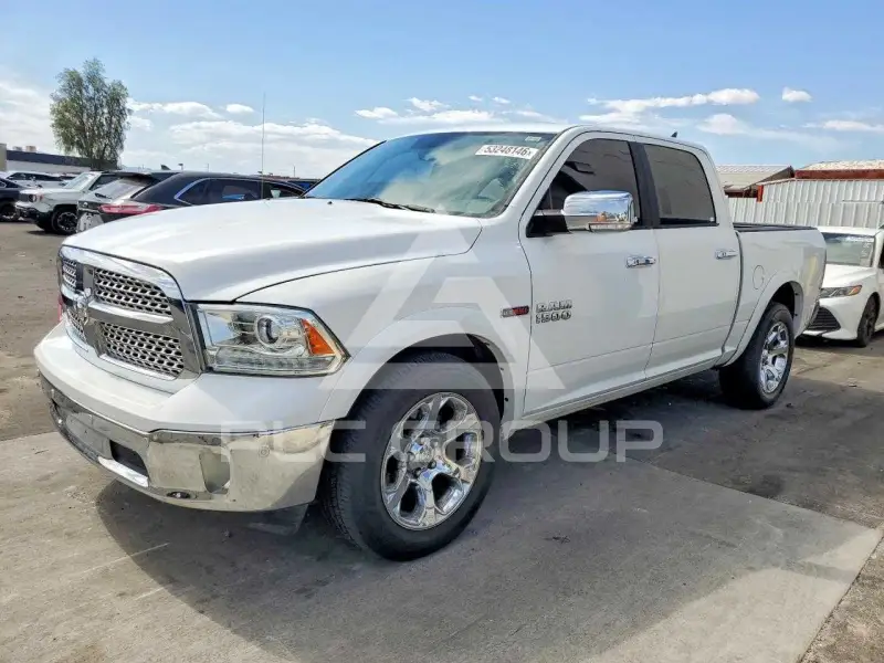 2015 RAM 1500 photo