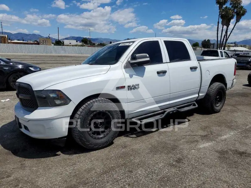 2015 RAM 1500 фото