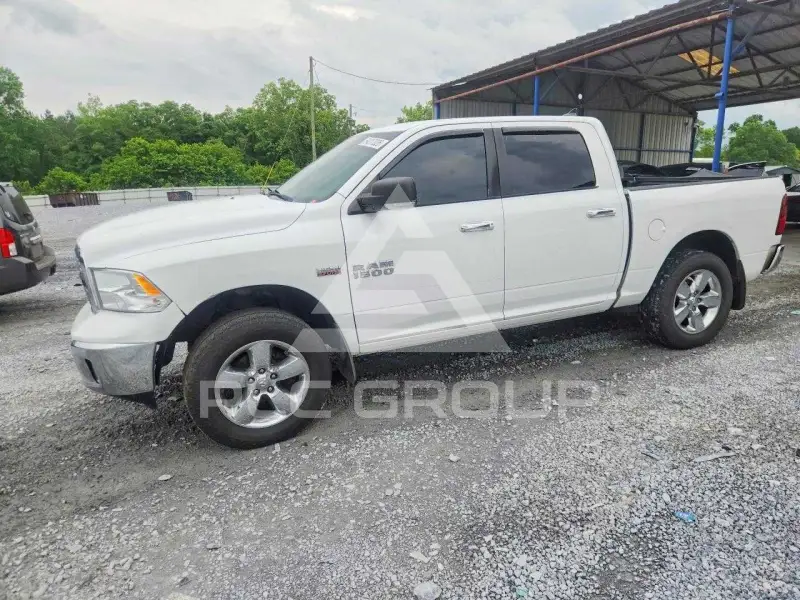 2015 RAM 1500 фото