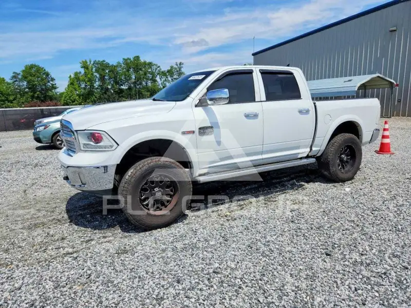 2015 RAM 1500 фото