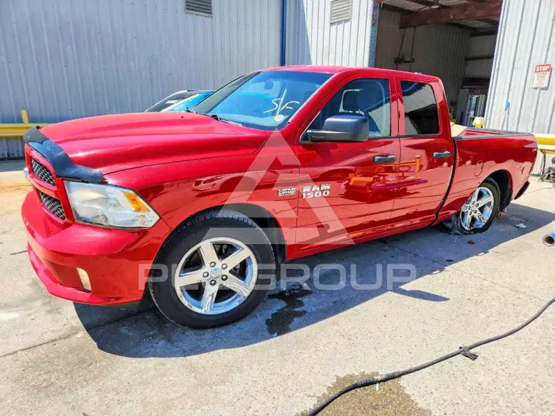 2015 RAM 1500 photo
