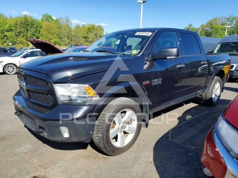 2015 RAM 1500 фото