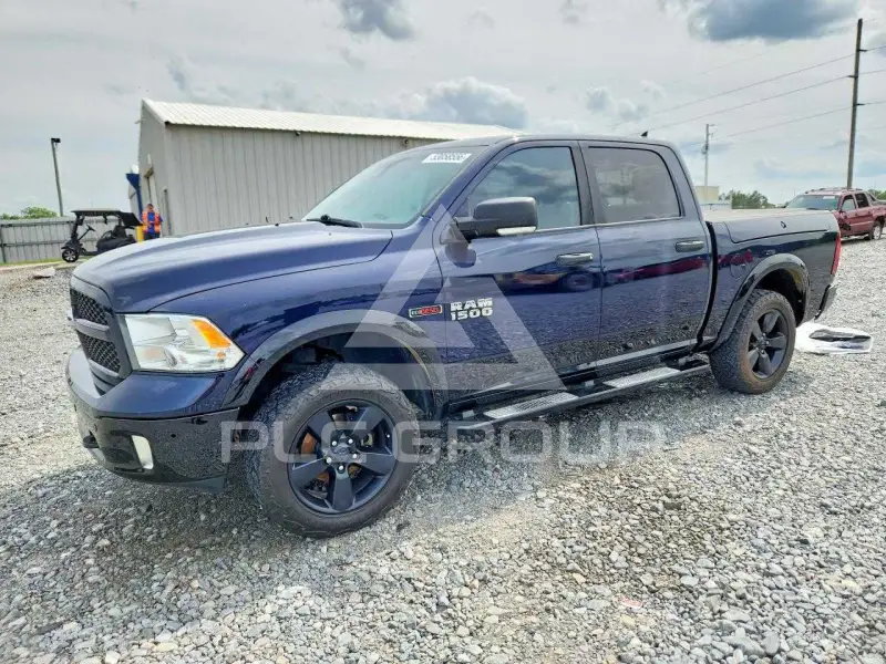 2015 RAM 1500 фото