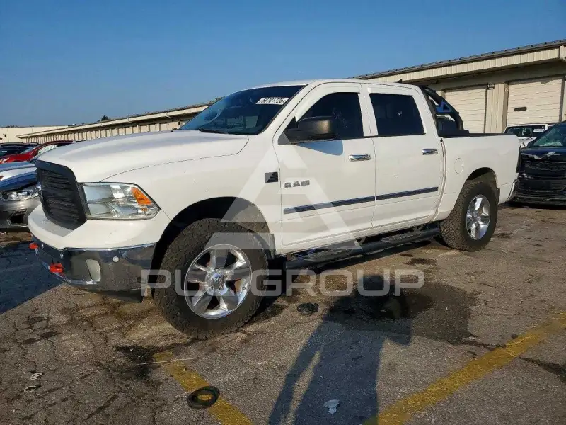 2015 RAM 1500 фото