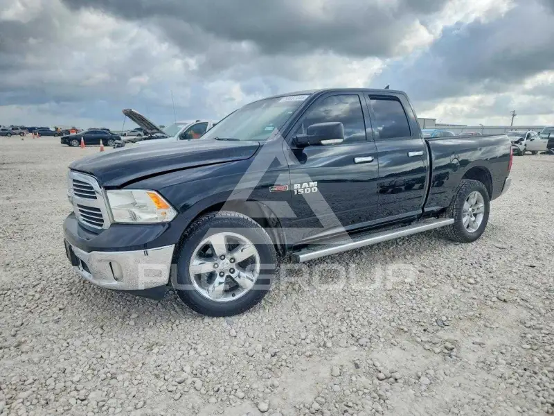 2015 RAM 1500 фото