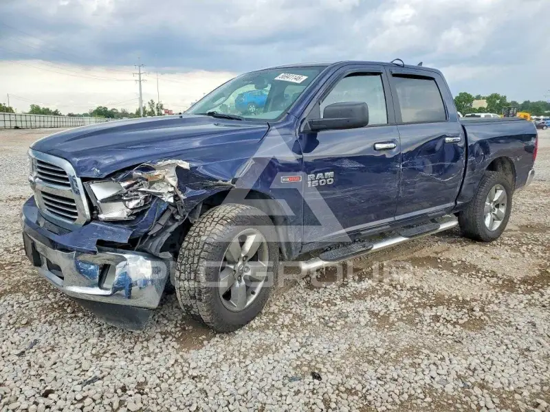 2015 RAM 1500 фото