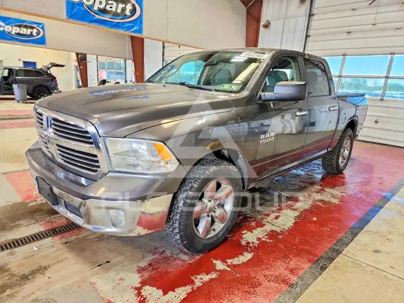 2015 RAM 1500 фото