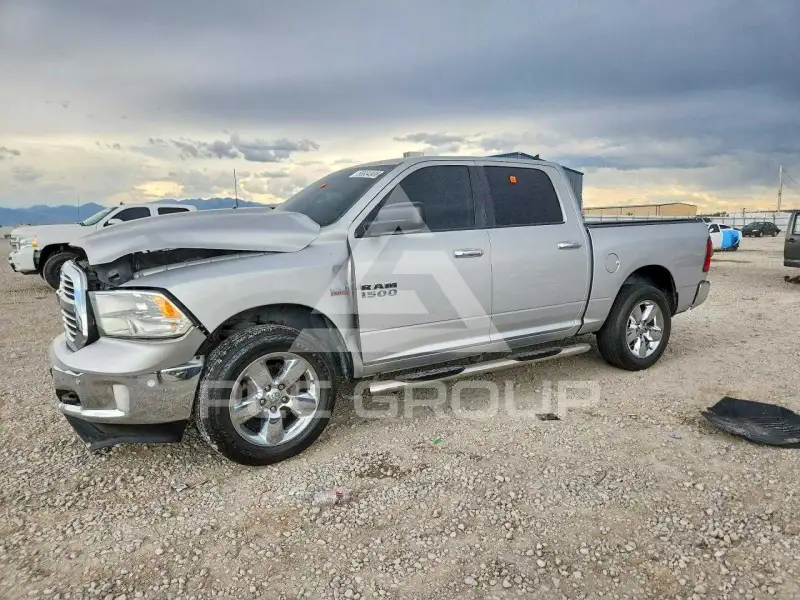 2015 RAM 1500 фото