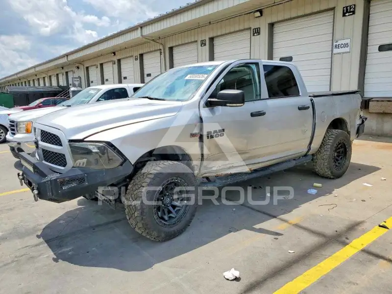 2015 RAM 1500 photo