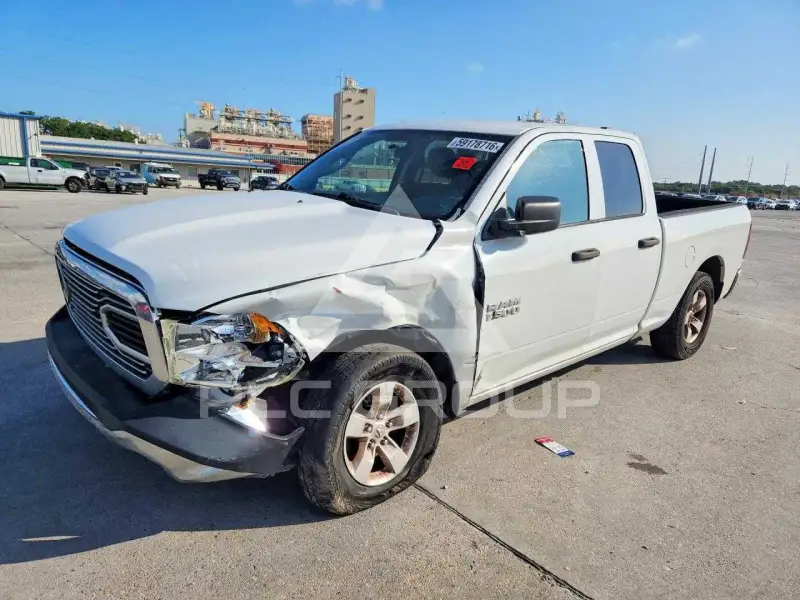 2015 RAM 1500 фото