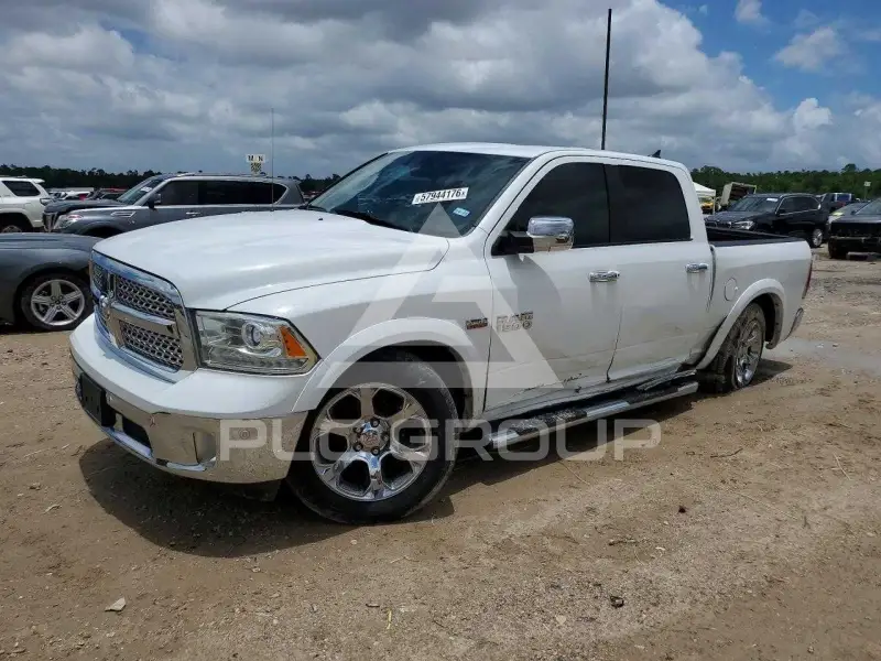 2015 RAM 1500 фото