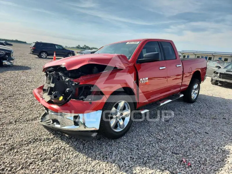 2015 RAM 1500 photo