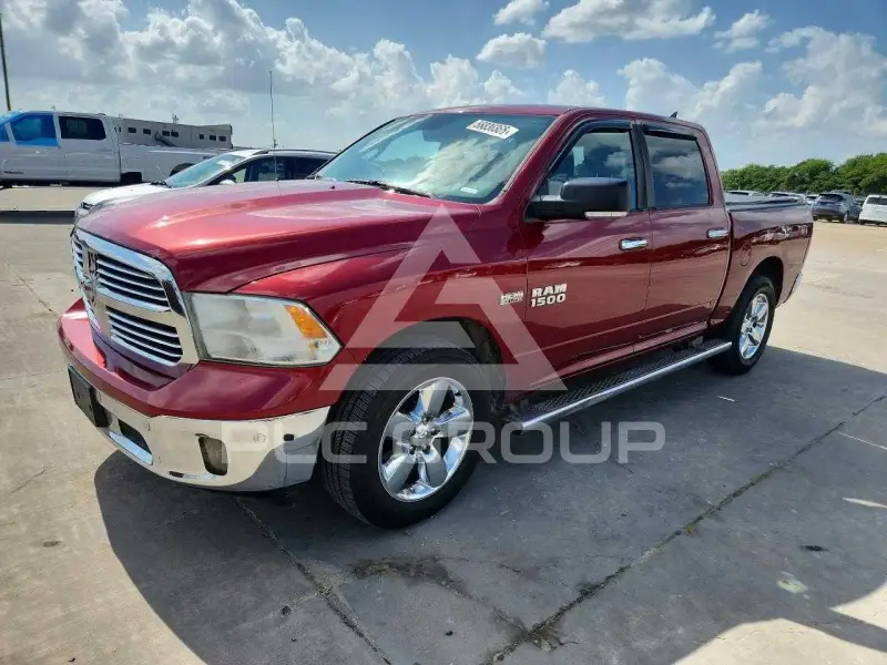 2015 RAM 1500 photo