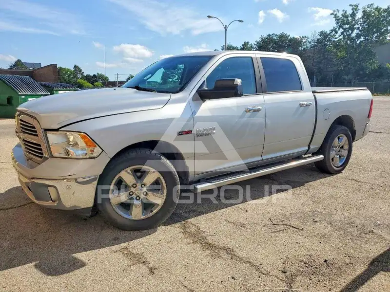 2015 RAM 1500 фото