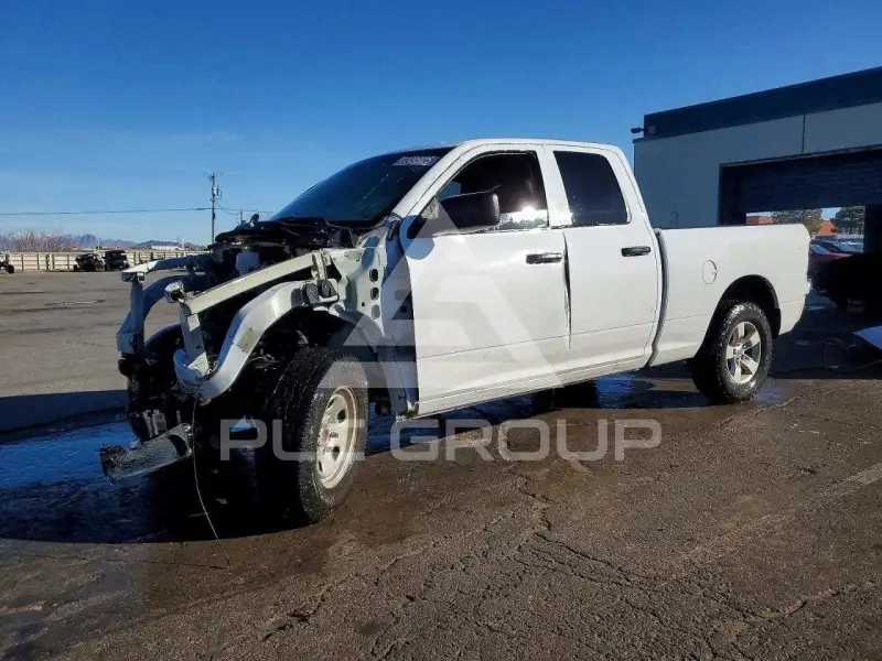 2015 RAM 1500 фото